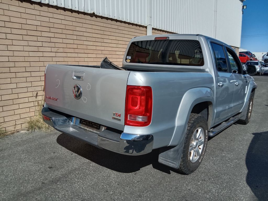 Volkswagen Amarok 2014 Silver Wrecking