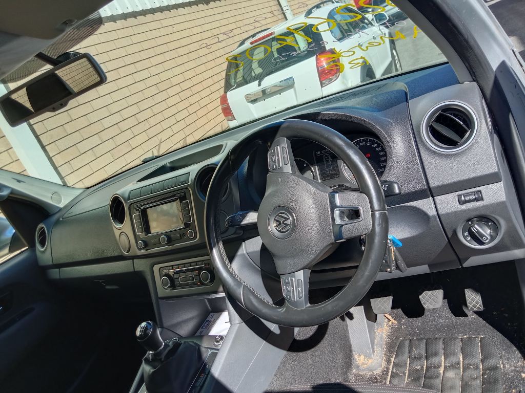Volkswagen Amarok 2014 Silver Wrecking
