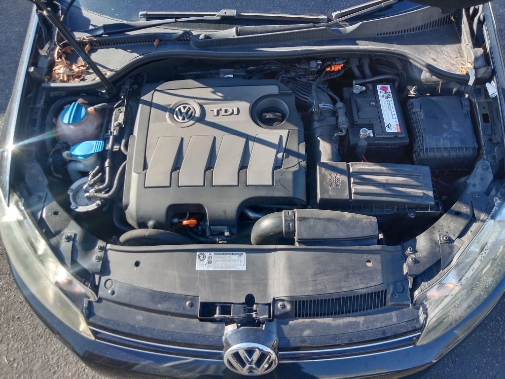 Volkswagen Golf 2011 Black Wrecking