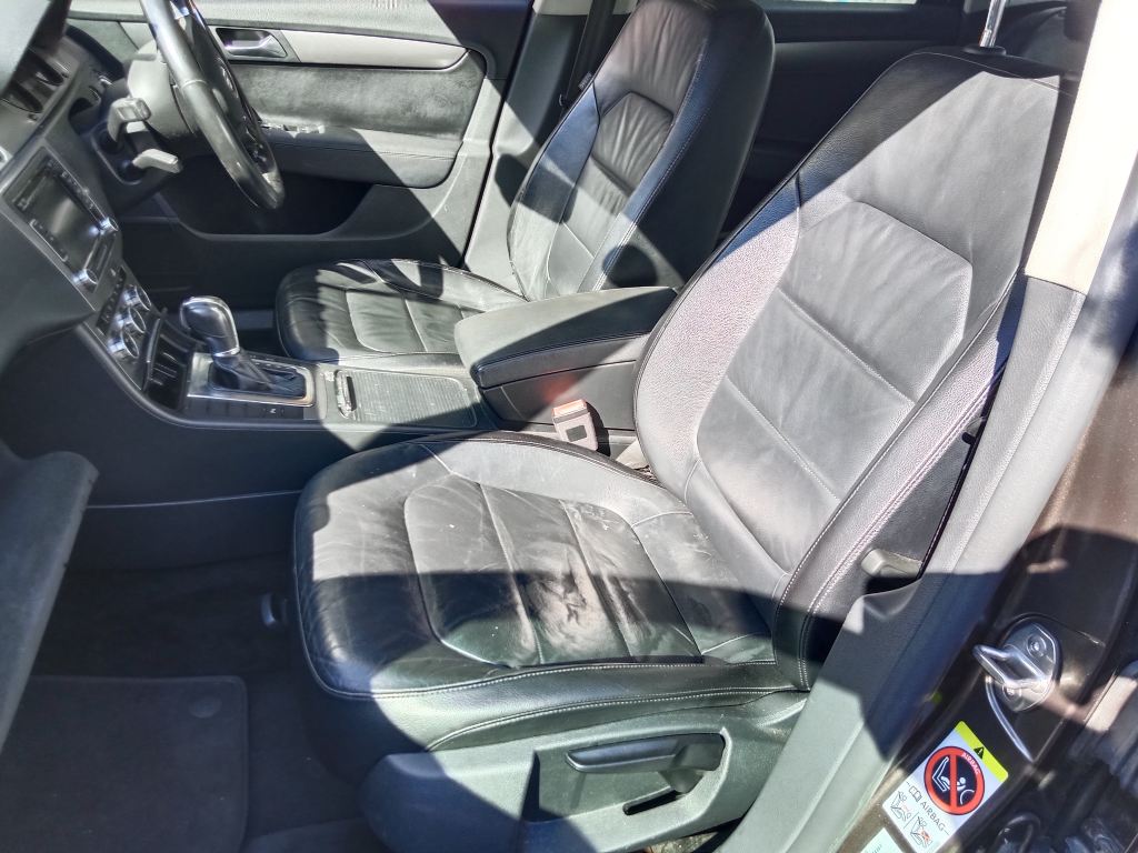 Volkswagen Passat Wagon TSI 2012 Grey Wrecking