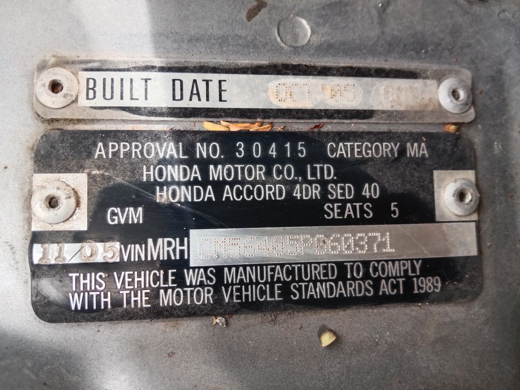 Honda Accord 2005 Grey Wrecking