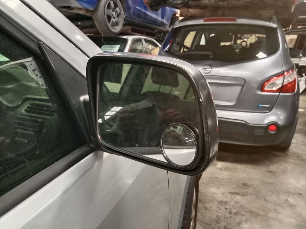 Honda CRV 2006 Silver Wrecking