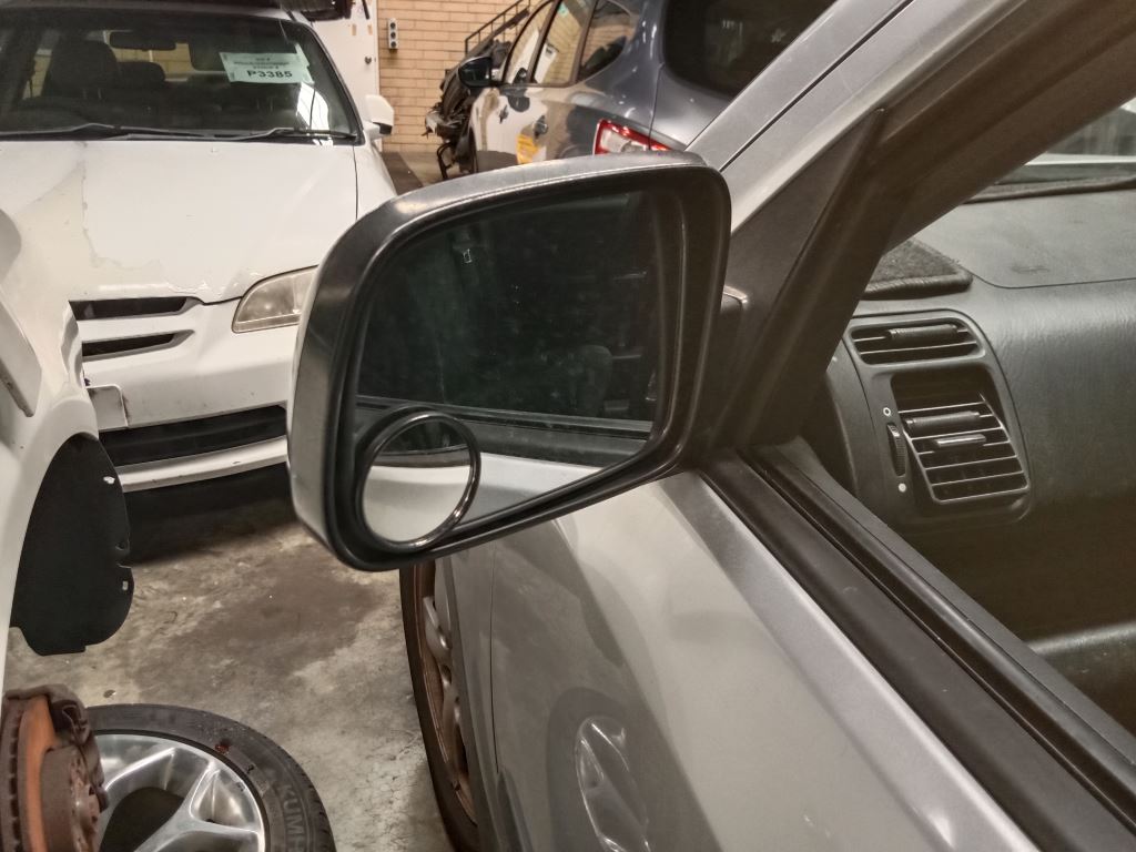 Honda CRV 2006 Silver Wrecking