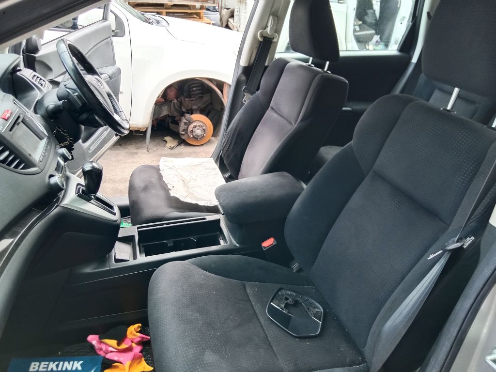 Honda CRV 2014 Silver Wrecking