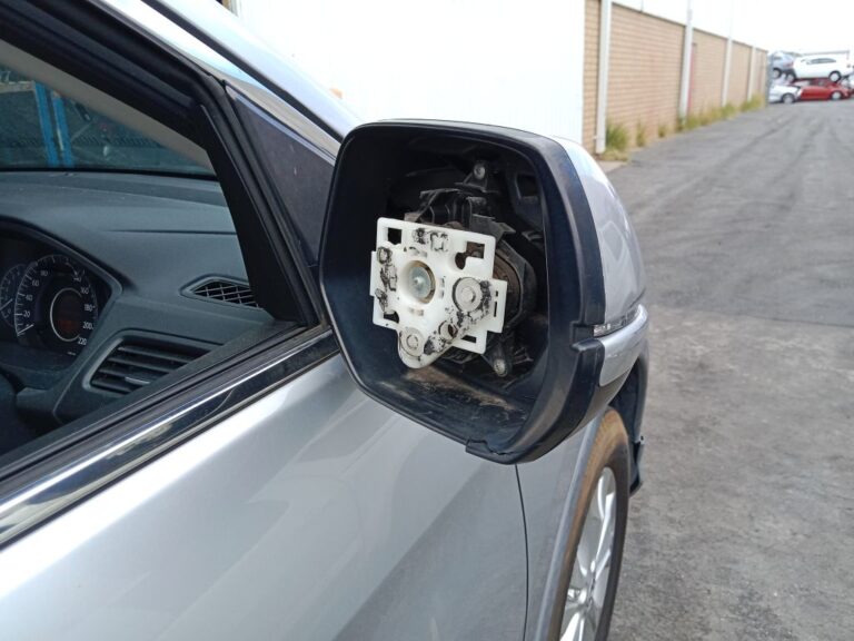 Honda CRV 2014 Silver Wrecking