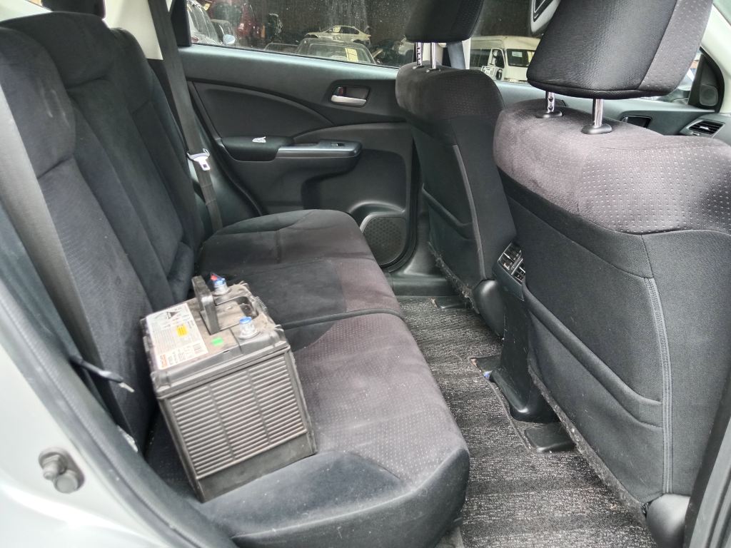 Honda CRV 2014 Silver Wrecking