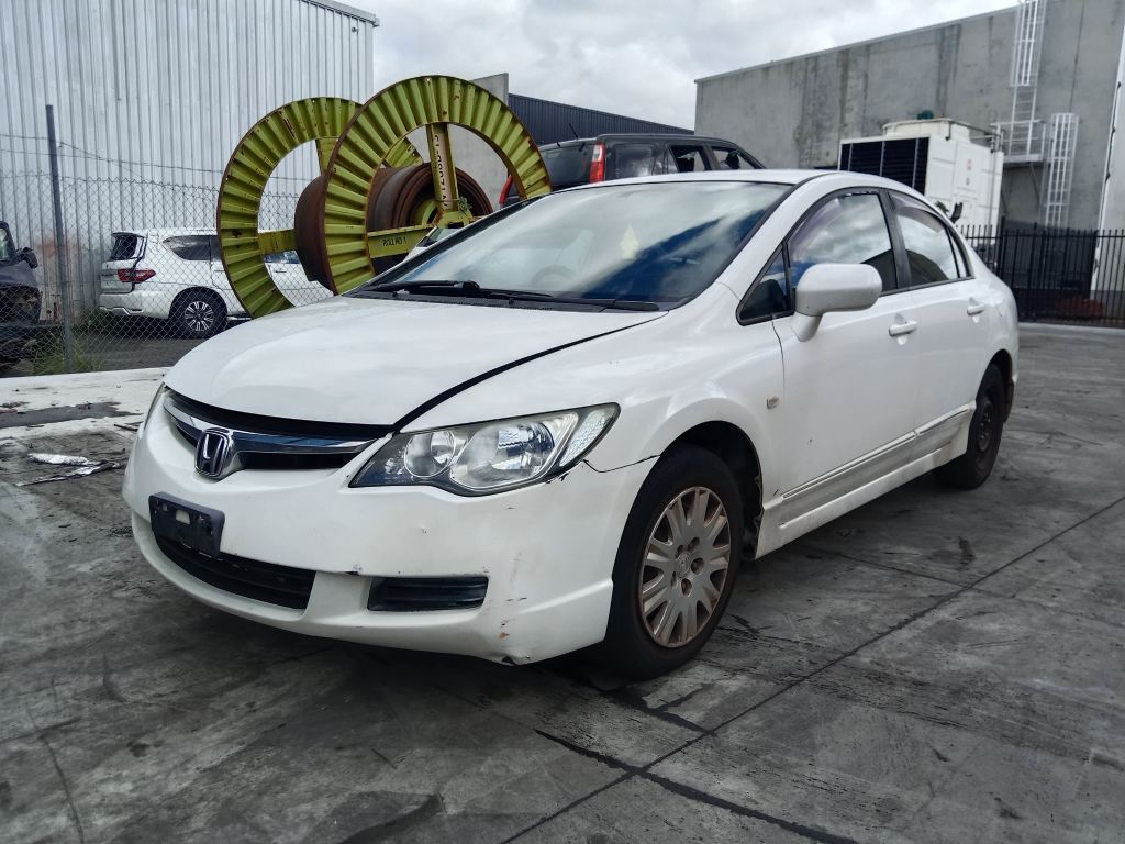 Honda Civic 2007 White Wrecking