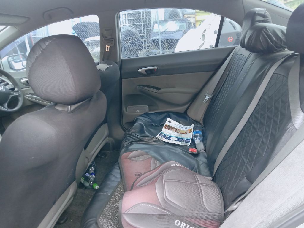 Honda Civic 2007 White Wrecking