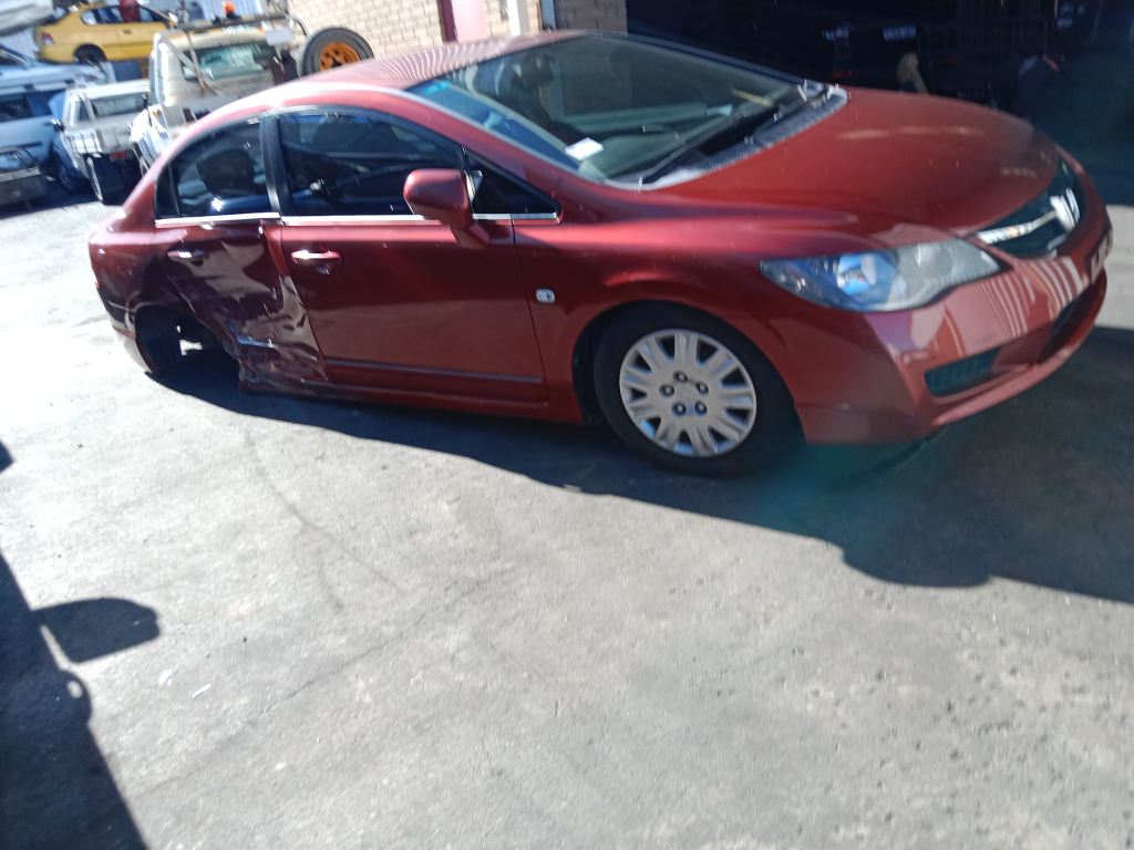 Honda Civic 2010 orange Wrecking