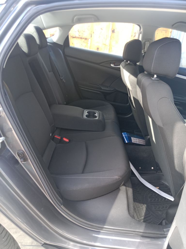 Honda Civic 2016 Grey Wrecking