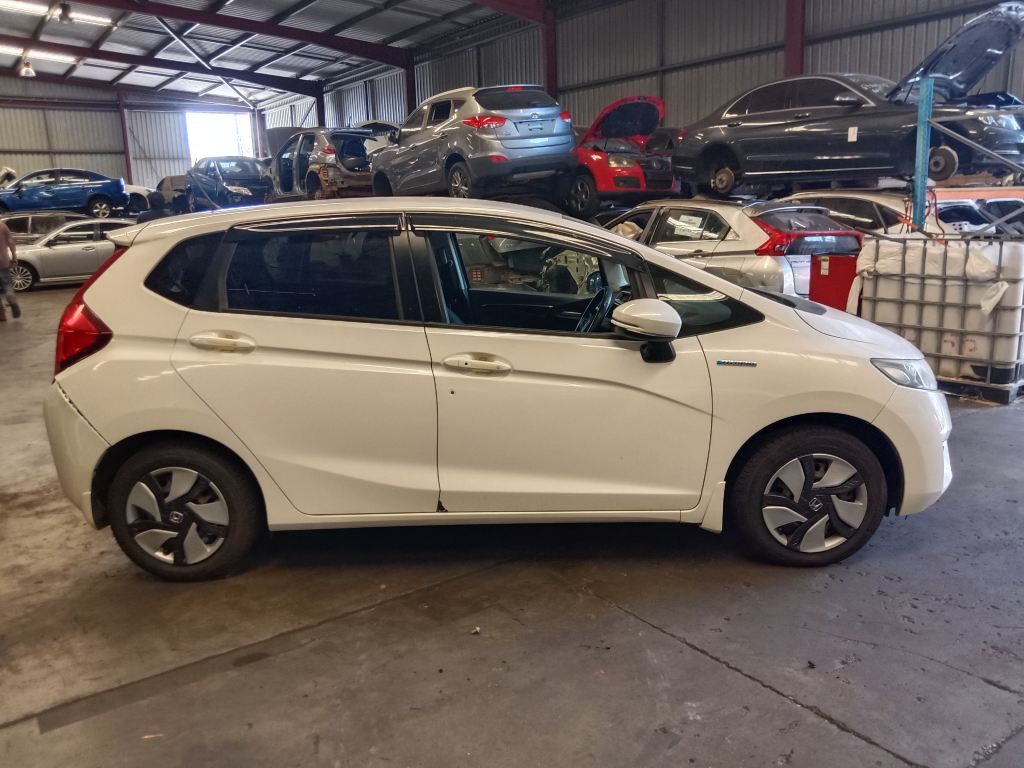 Honda Fit Hybrid 2013 White Wrecking
