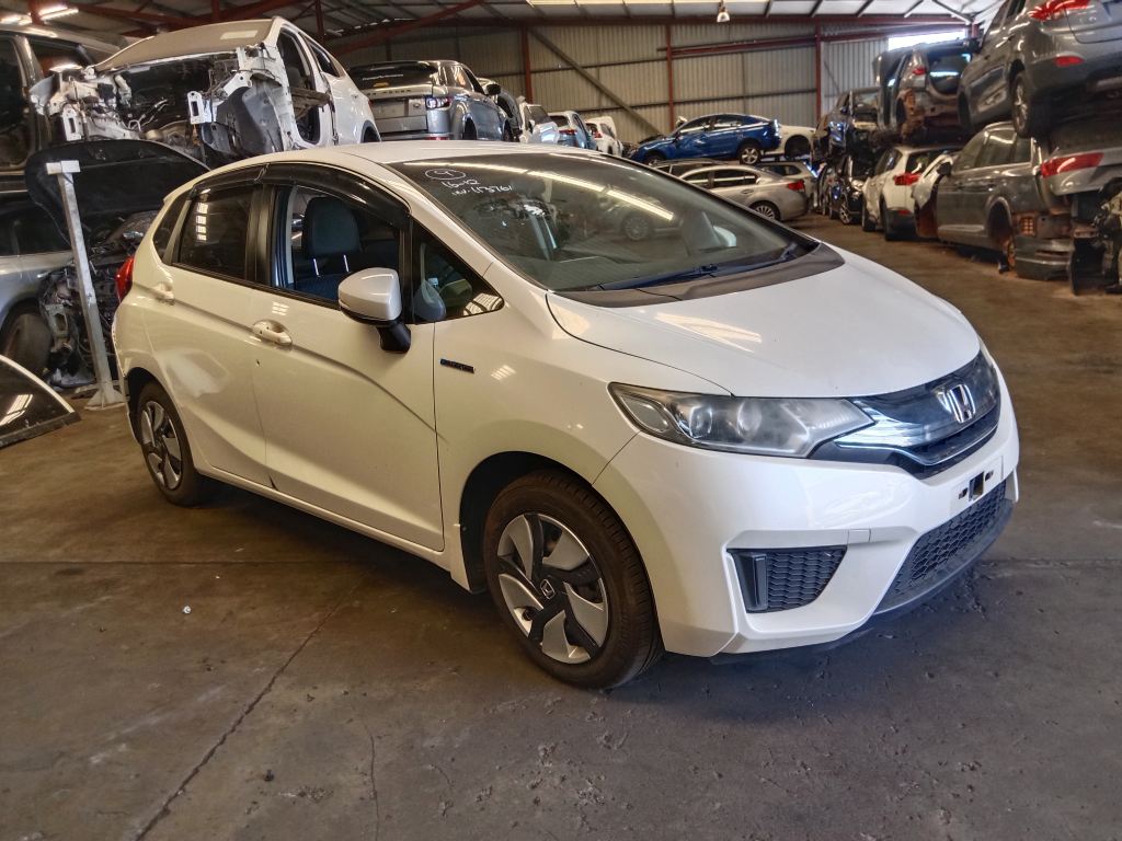 Honda Fit Hybrid 2013 White Wrecking