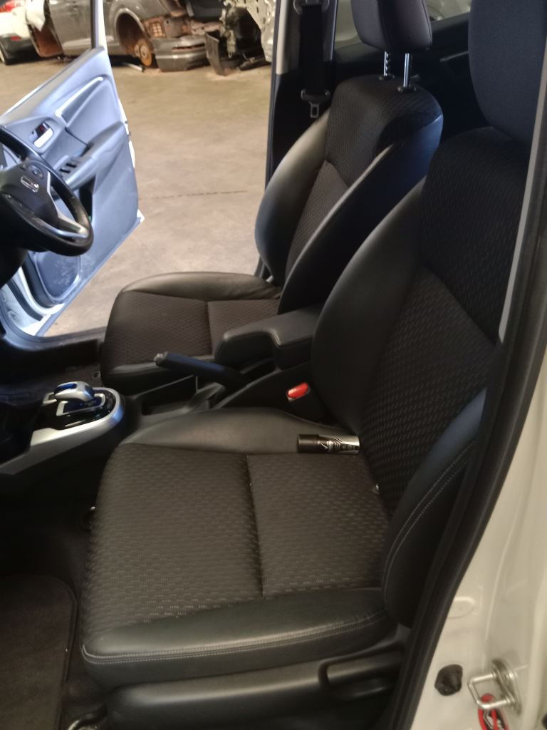 Honda Fit Hybrid 2013 White Wrecking