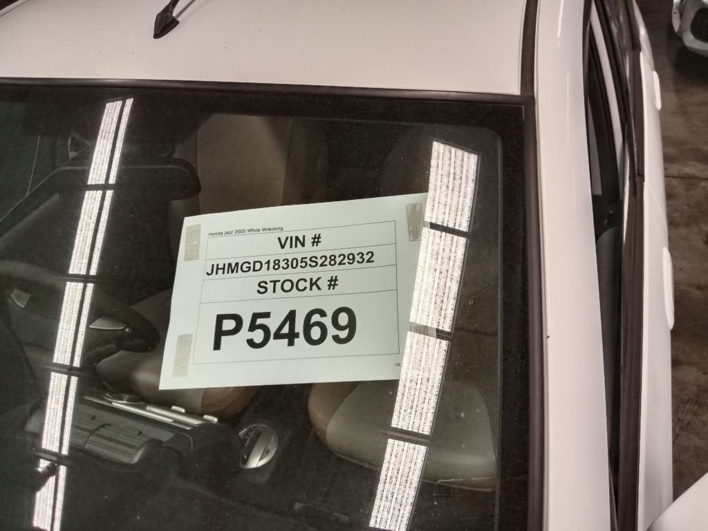 Honda jazz 2005 White Wrecking