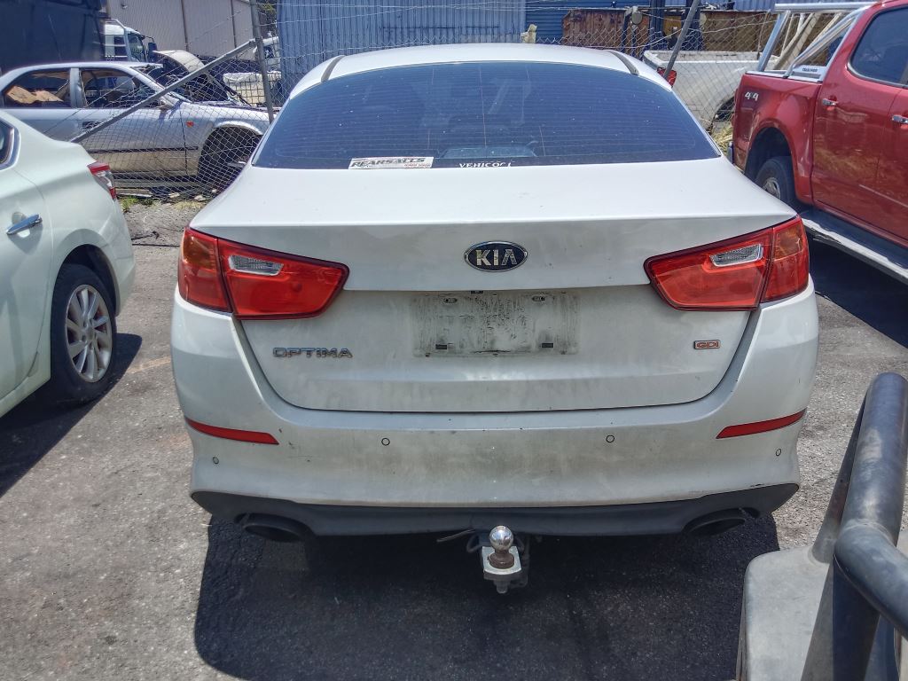 KIA Optima 2014 White Wrecking