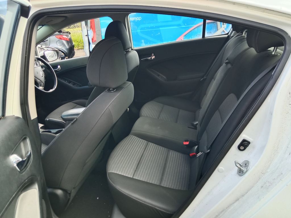 Kia Cerato 2013 White Wrecking