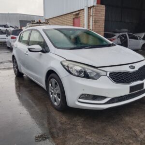 Kia Cerato 2014 hatchback White Wrecking