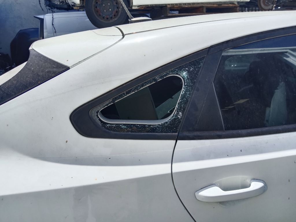 Kia Cerato 2021 White Wrecking