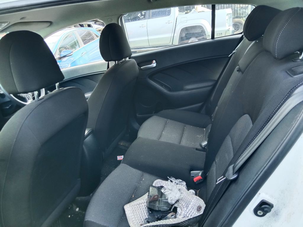 Kia Cerato hatchback 2018 White Wrecking