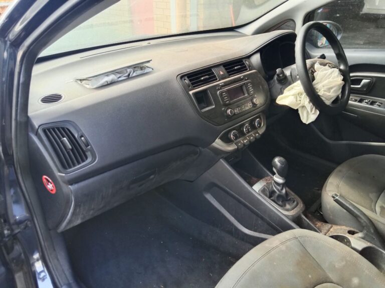 Kia Rio 2014 Grey Wrecking