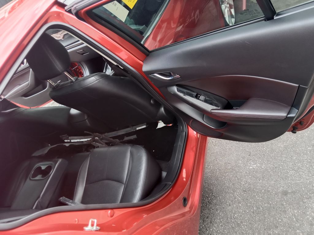Mazda 3 2017 Red Wrecking