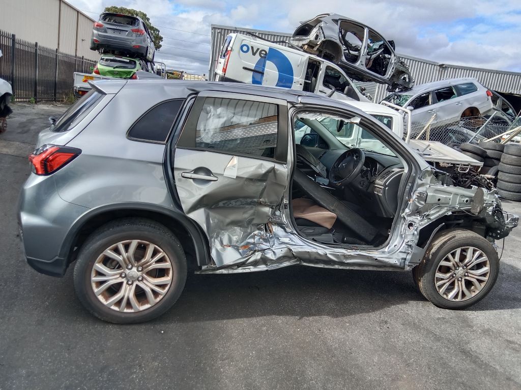 Mitsubishi ASX 2024 Grey Wrecking