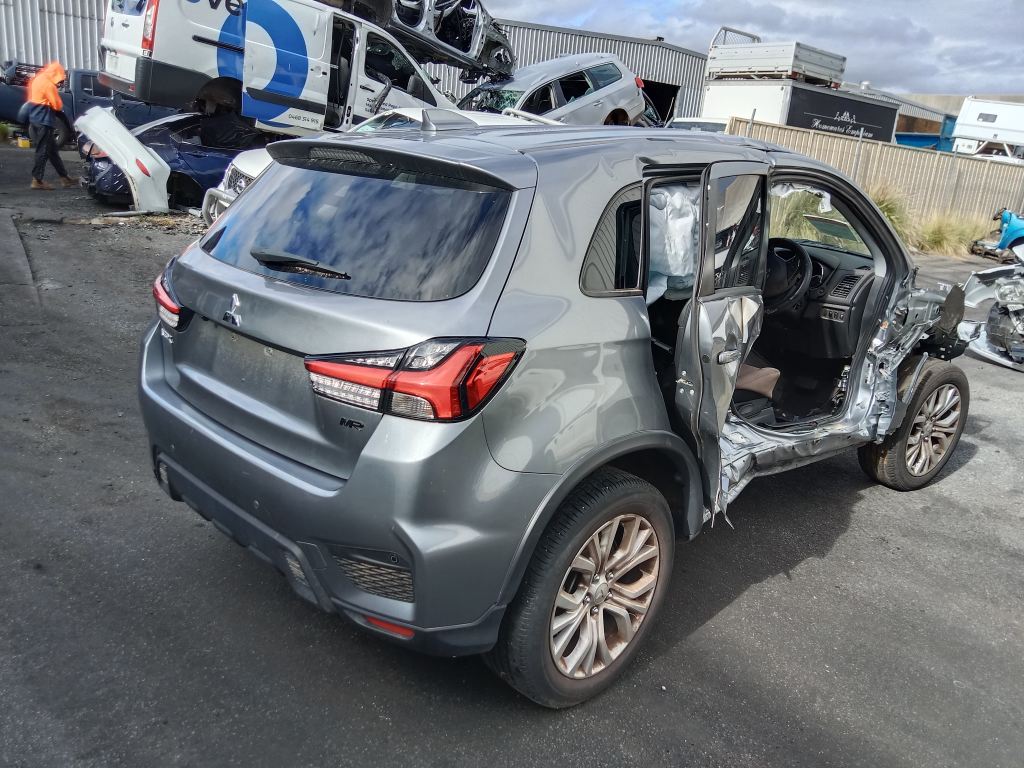 Mitsubishi ASX 2024 Grey Wrecking