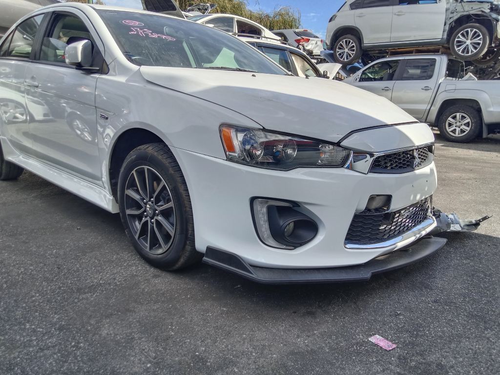 Mitsubishi Lancer 2017 White Wrecking