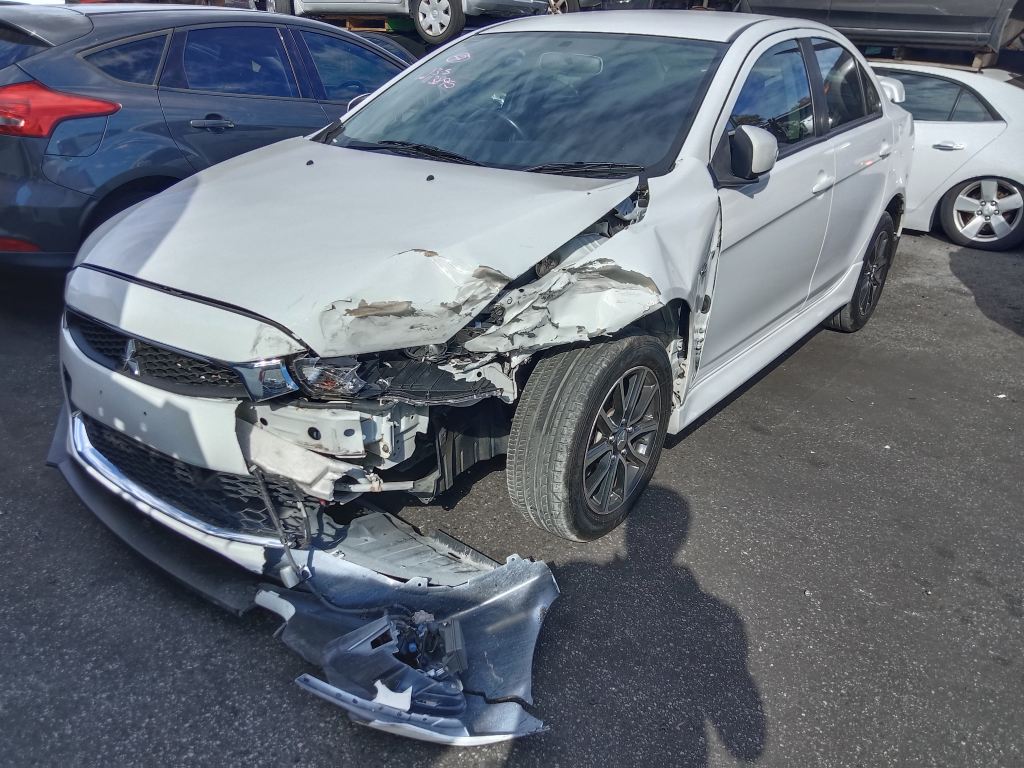 Mitsubishi Lancer 2017 White Wrecking