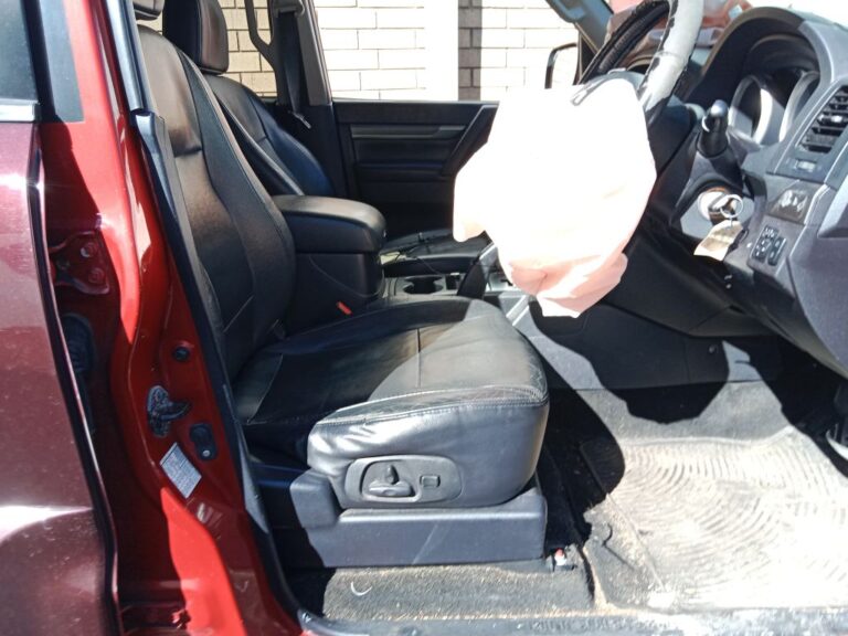Mitsubishi Pajero 2008 Maroon Wrecking
