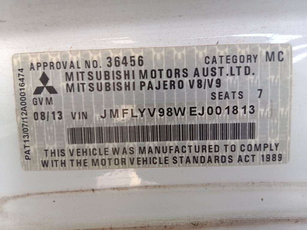 Mitsubishi Pajero 2013 White Wrecking