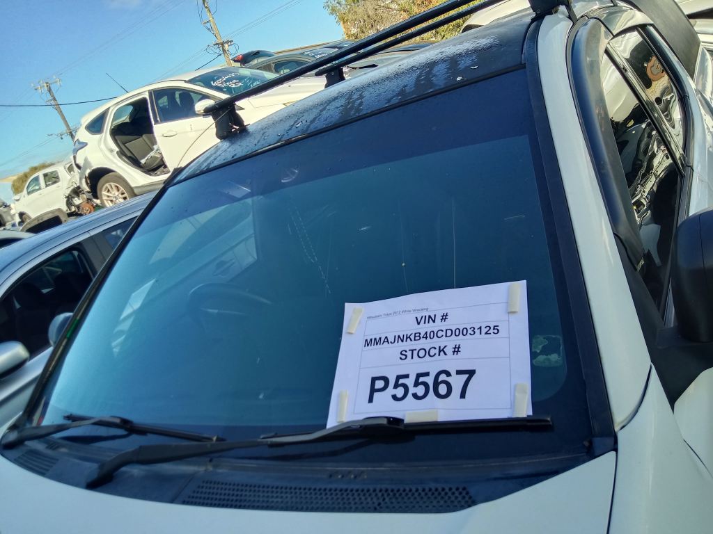 Mitsubishi Triton 2012 White Wrecking