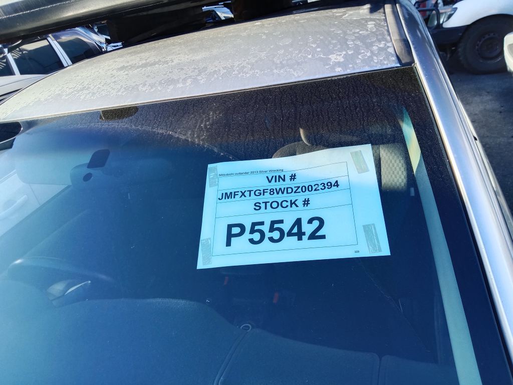 Mitsubishi outlander 2013 Silver Wrecking