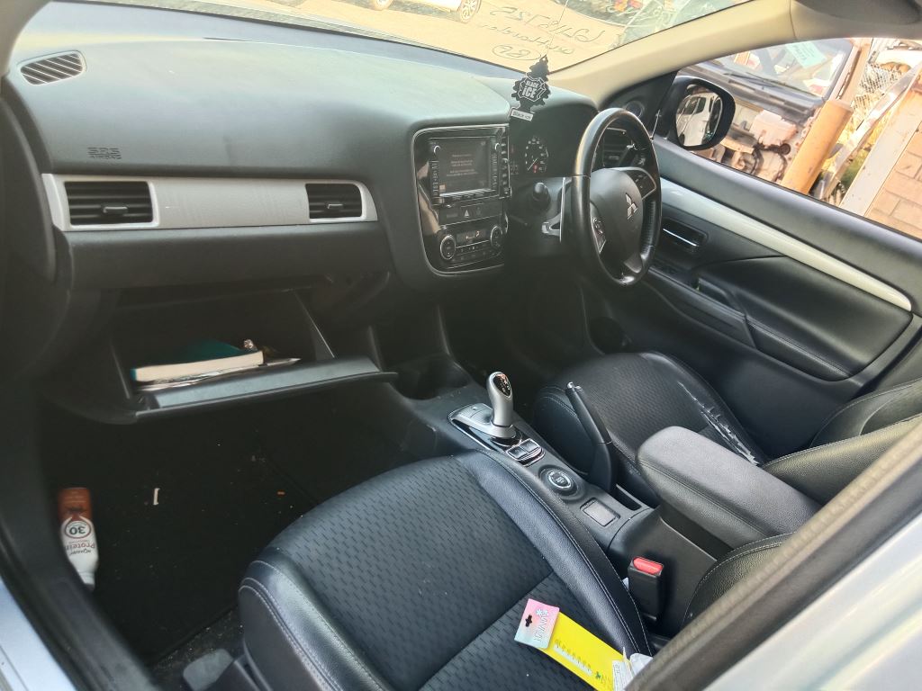 Mitsubishi outlander 2014 hybrid Blue Wrecking