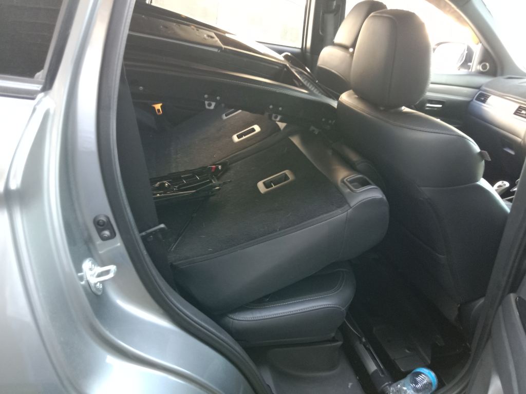 Mitsubishi outlander hybrid 2021 Grey Wrecking