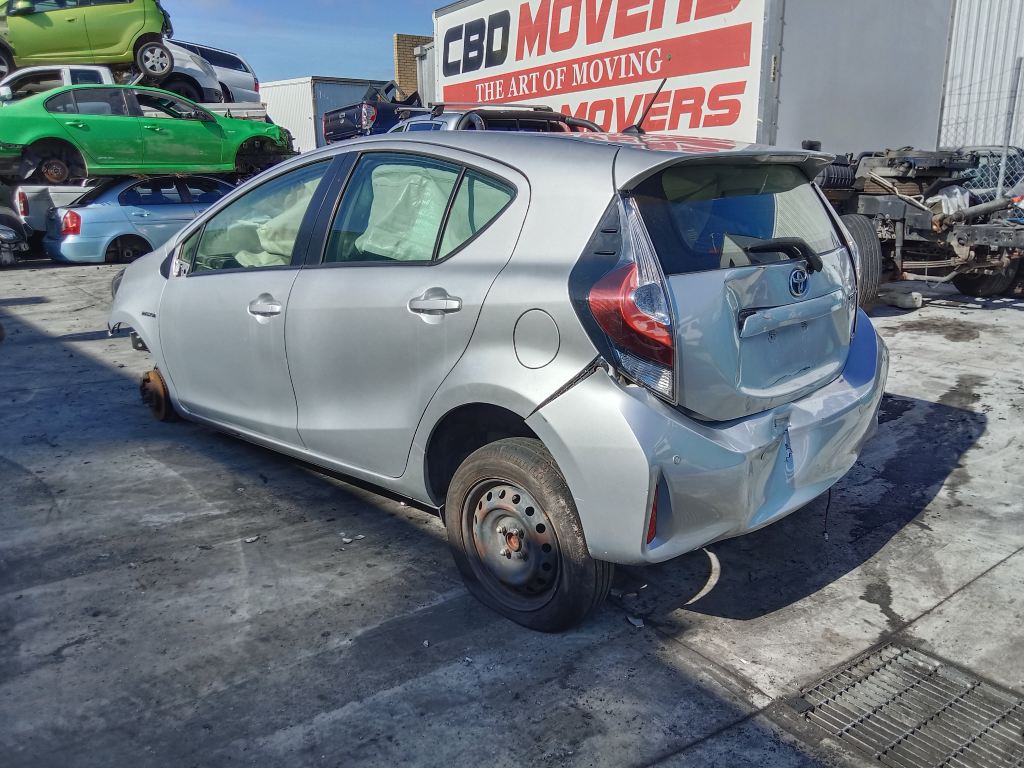 Toyota Prius C 2017 Silver Wrecking