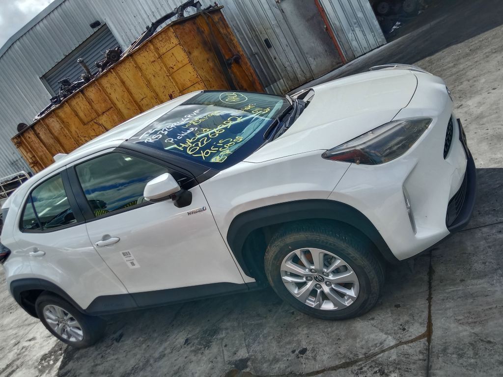 Toyota Yaris Cross 2021 White Wrecking