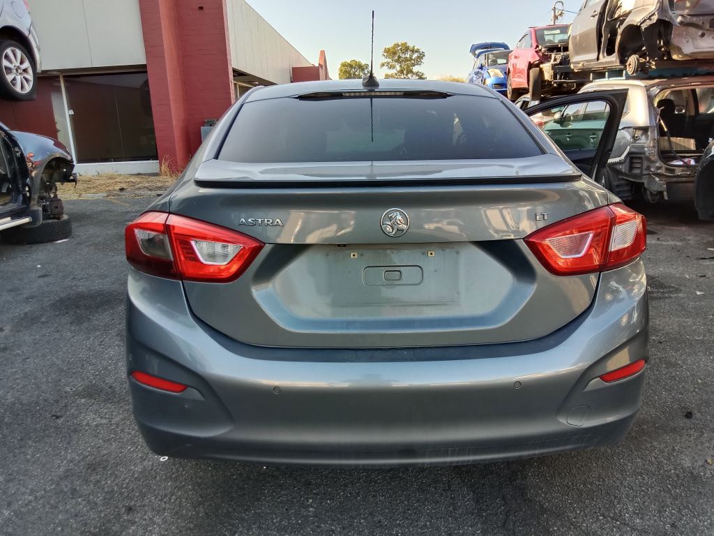 Holden Astra 2017 Grey Wrecking