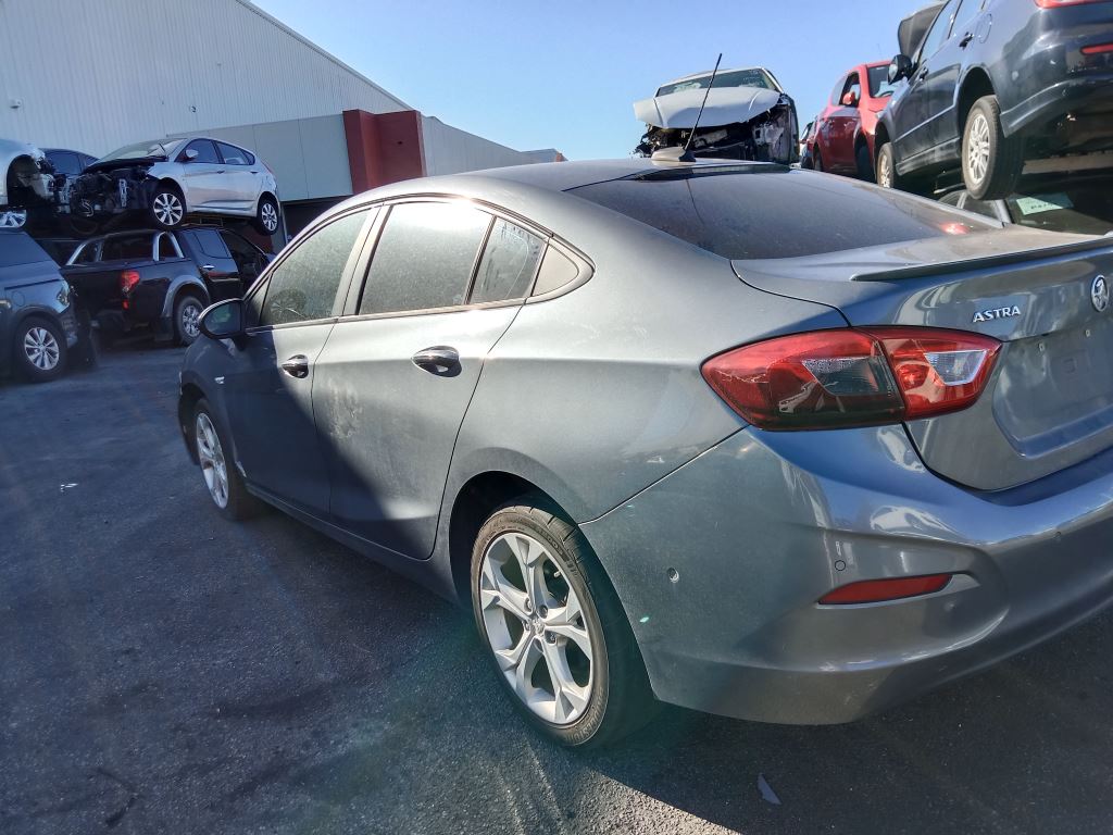 Holden Astra 2017 Grey Wrecking