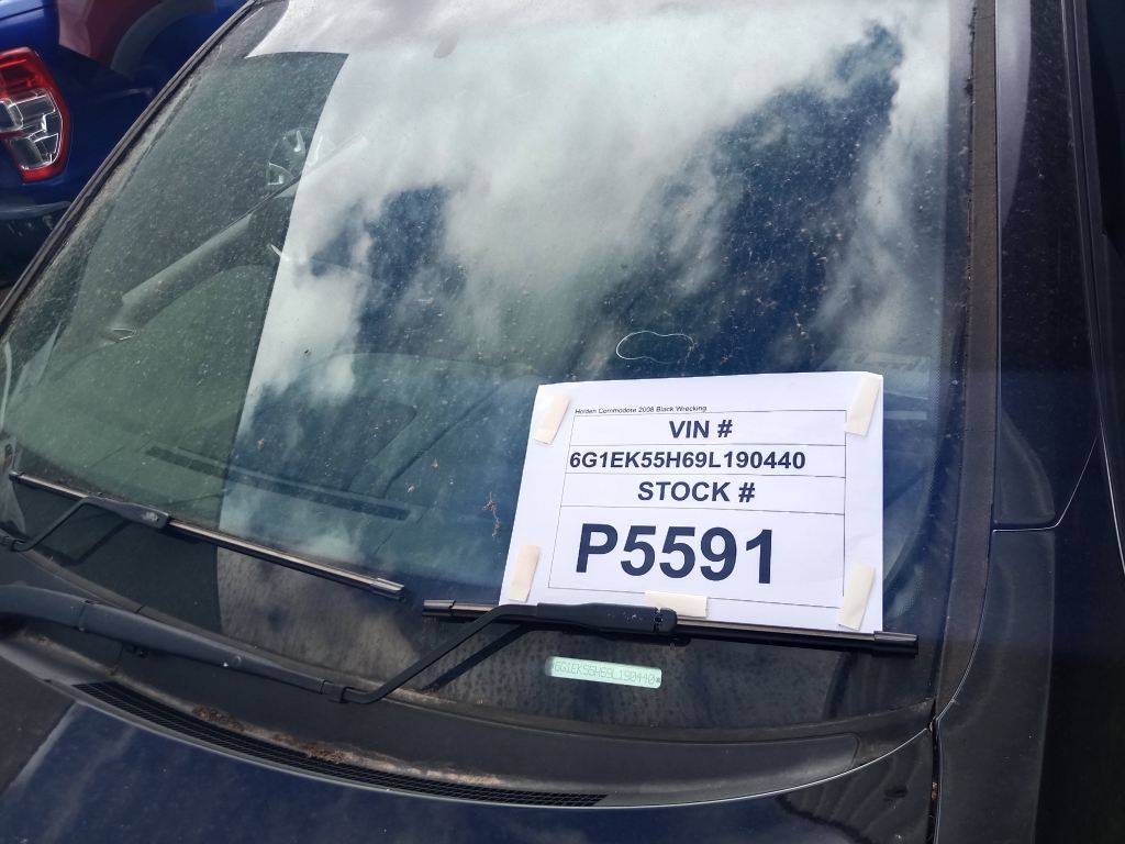 Holden Commodore 2008 Black Wrecking