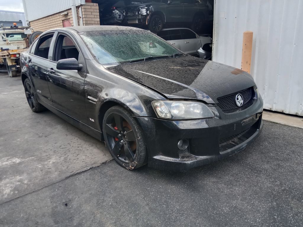 Holden Commodore 2008 Black Wrecking