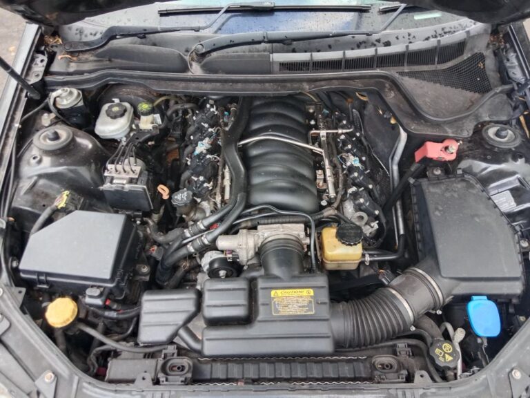 Holden Commodore 2008 Black Wrecking