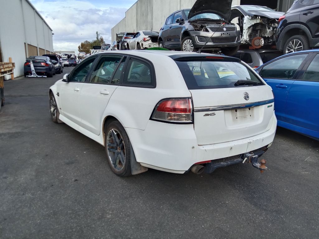 Holden Commodore SV6 2012 White Wrecking
