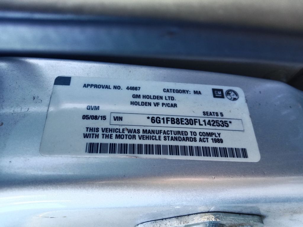 Holden Commodore SV6 2015 Silver WreckingHolden Commodore SV6 2015 Silver Wrecking