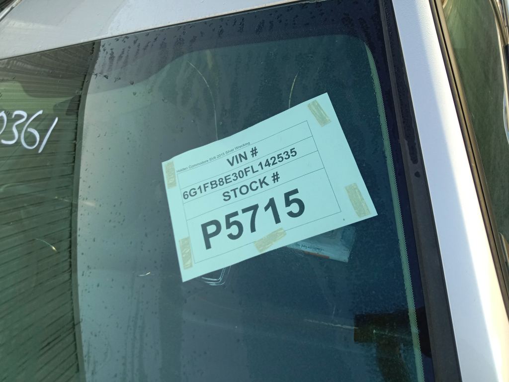 Holden Commodore SV6 2015 Silver Wrecking