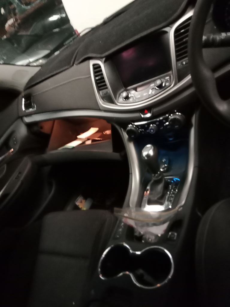Holden Commodore evoke 2014 maroon Wrecking