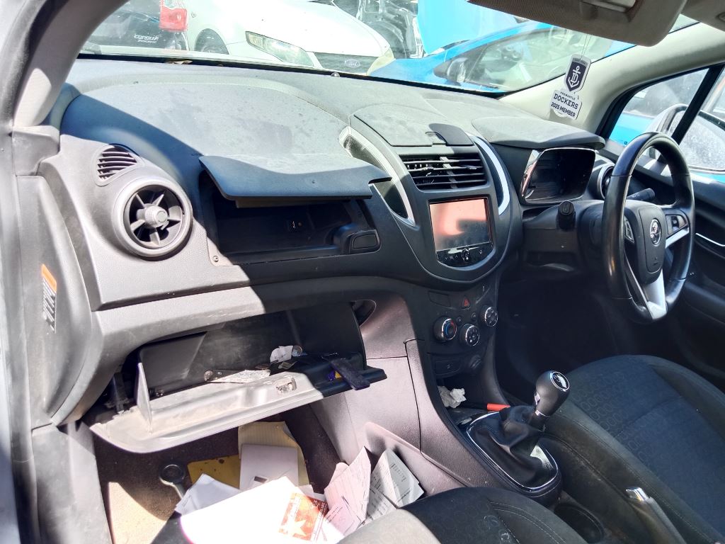 Holden Trax 2015 Silver Wrecking