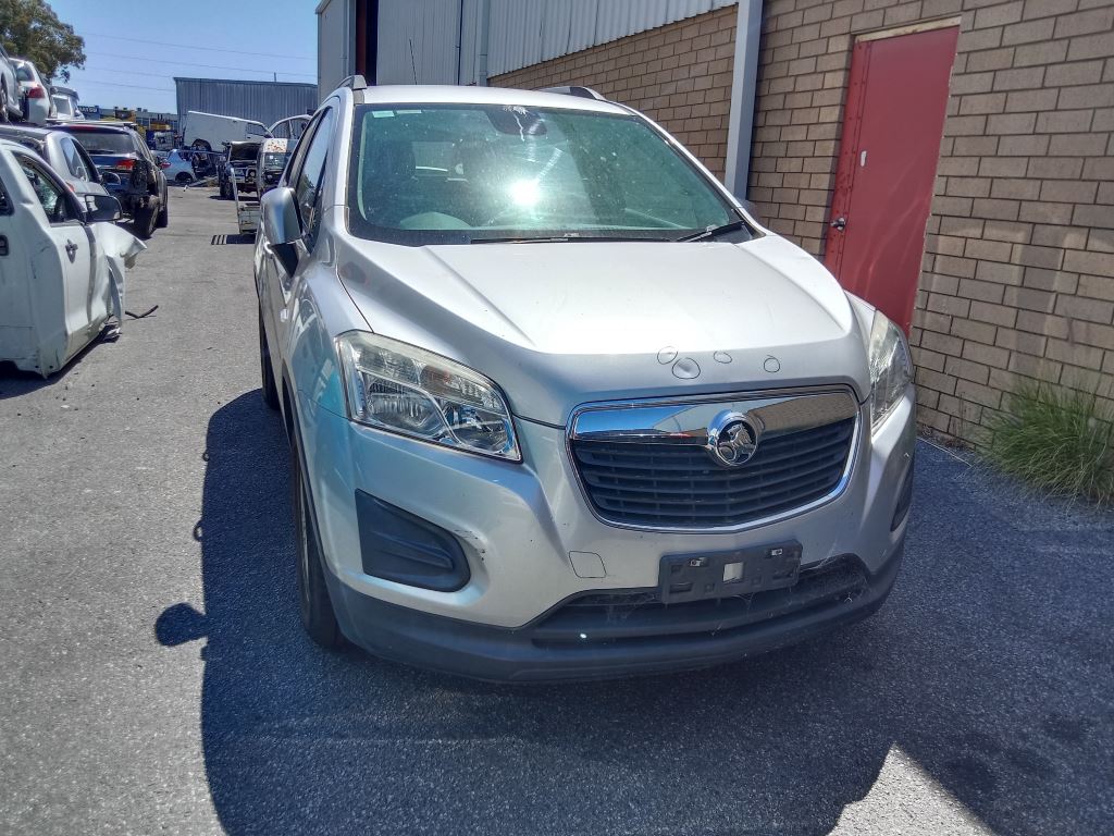 Holden Trax 2015 Silver Wrecking