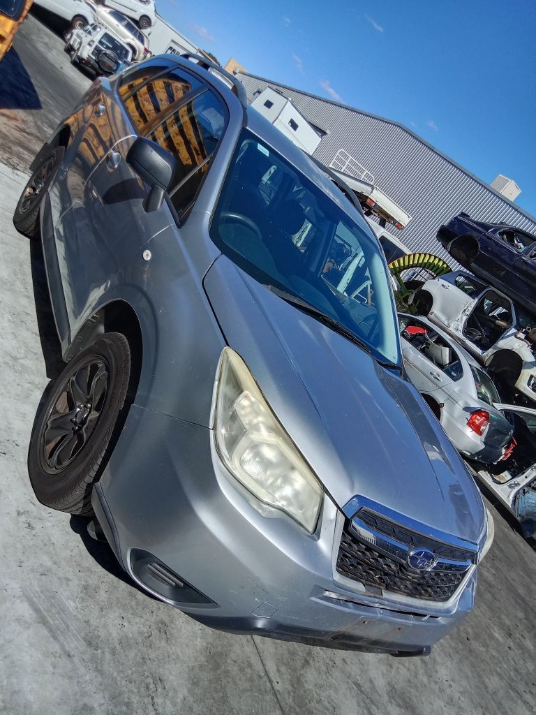 Subaru Forester 2014 Silver Wrecking
