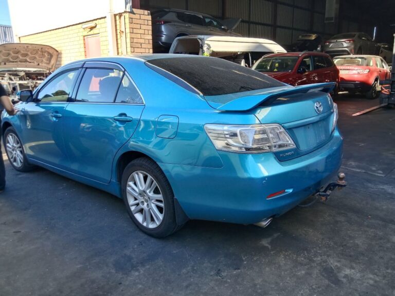 Toyota Aurion 2011 Blue Wrecking